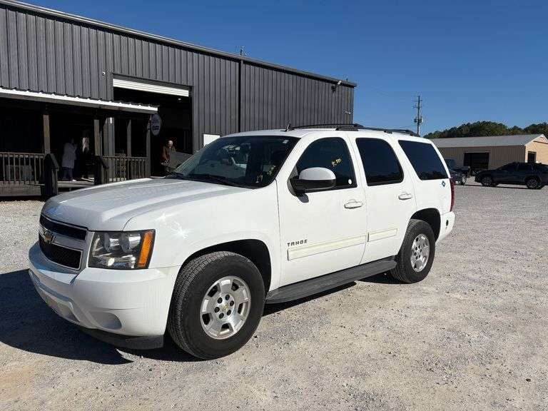 2012 Chevrolet Tahoe LS 2WD image