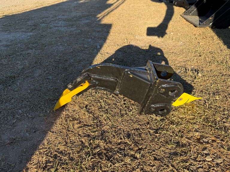 2025 Youert Unused Mini-Excavator Ripper image