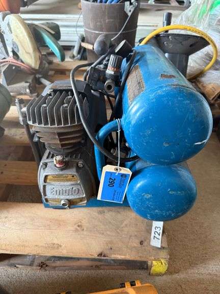 Air Compressor image