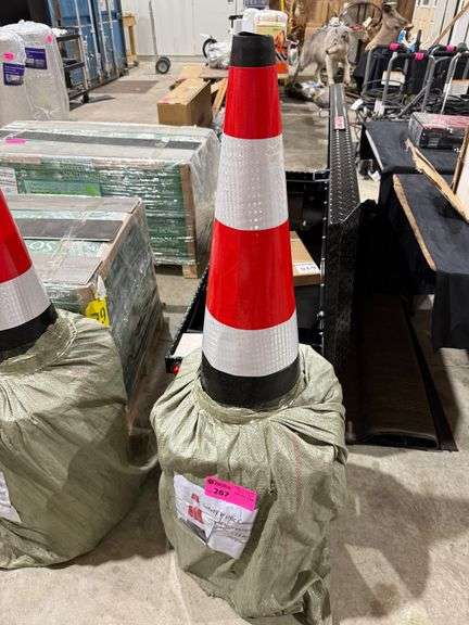 (20) Safety Traffic Cones, 15in x 27in image