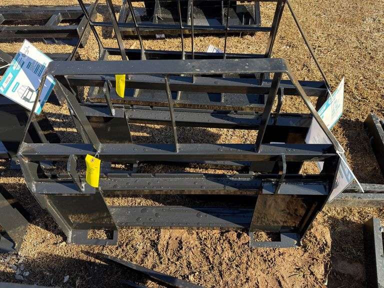 2025 CFG Industrial Mower King Unused SAII100 Skidsteer Pallet Forks image