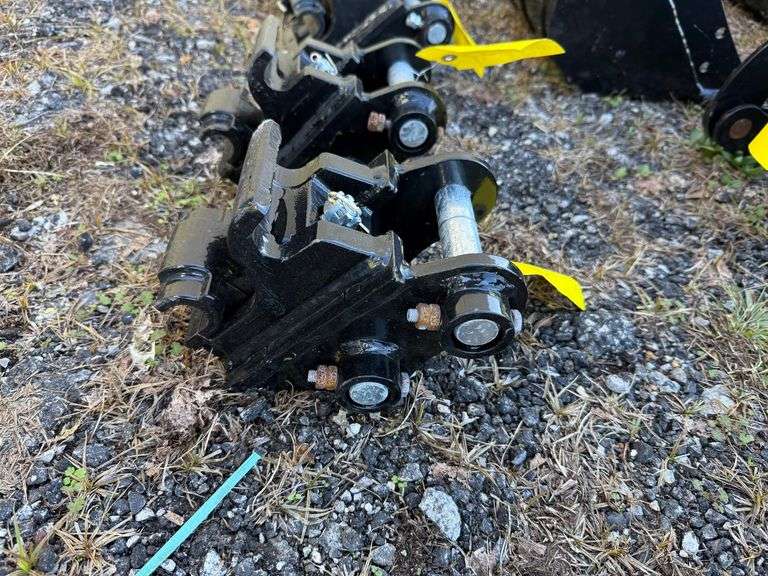 2025 Youert Unused Mini-Excavator Quick Attach image