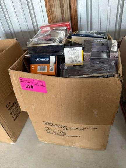 Lot - Door Hardware image