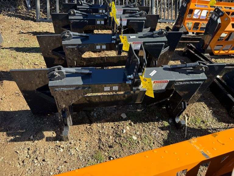 2025 Wolverine Unused PT-16-01C Skidsteer 3pt Quick Attach Hitch Adapter image