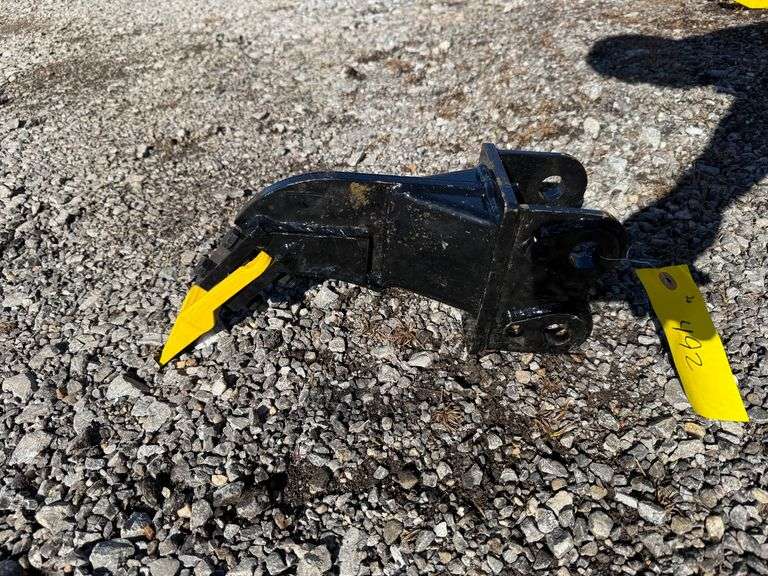 2025 Youert Unused Mini-Excavator Ripper image