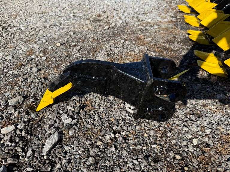 2025 Youert Unused Mini-Excavator Ripper image