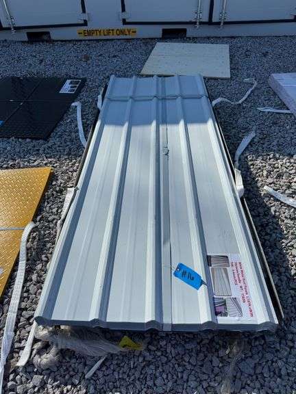 White Metal Roof Panels, 7.87ft L x 3ft W x 4mm Thick - 70 Pieces image