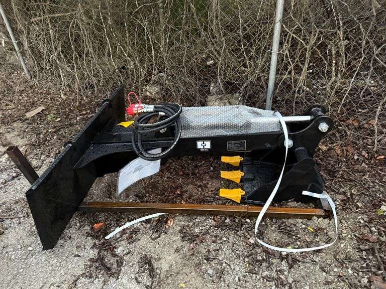 2025 GIYI Unused BK56 Skidsteer Backhoe Arm image