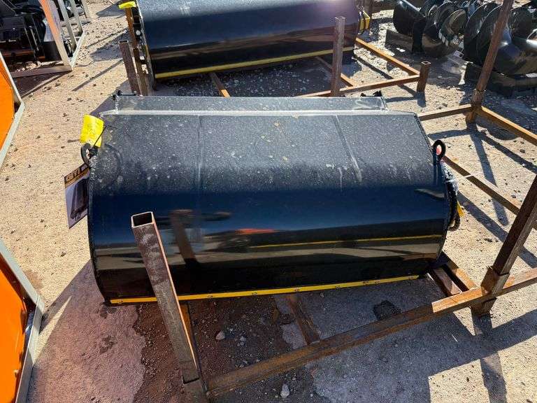 2025 GIYI Unused GY-BS43 Mini-Skidsteer Boxbroom Sweeper image