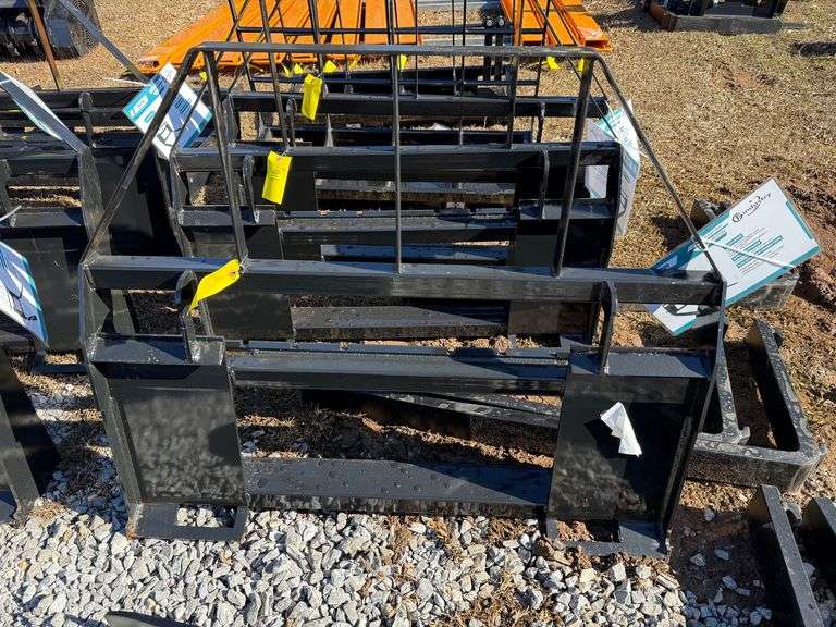 2025 CFG Industrial Mower King Unused SAII100 Skidsteer Pallet Forks image