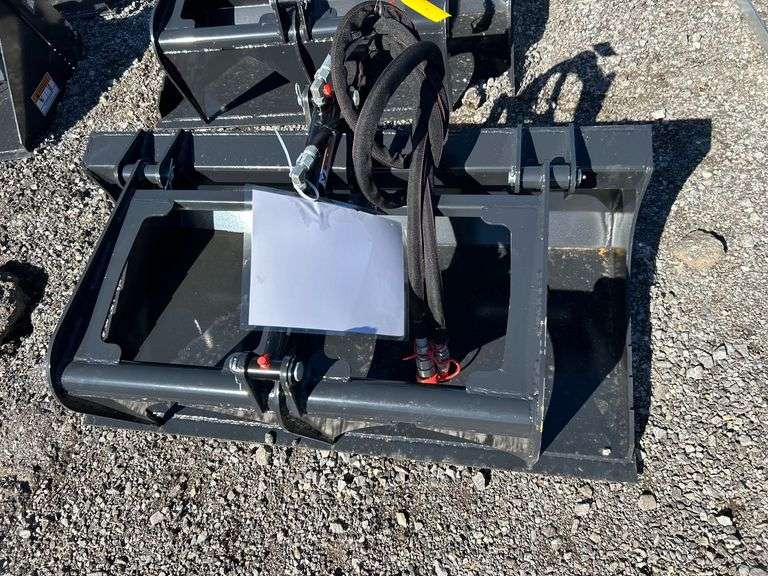 2025 Wolverine Unused MSG-11-44W Mini Skid Steer Stump Grapple image