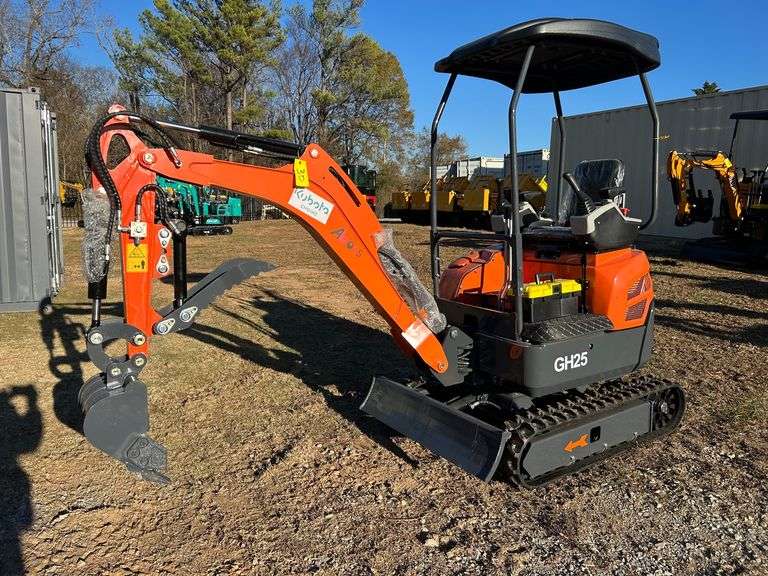 2025 ABOSS Unused GH25 Kubota Diesel Engine Mini Excavator image