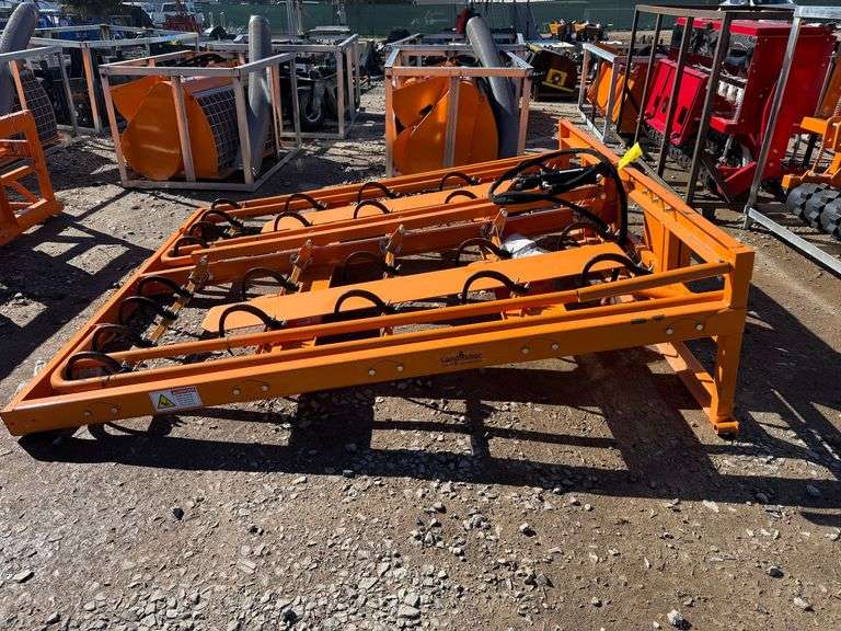 2025 Landhonor Unused HAG-12-24Q Skidsteer Hay Accumulator Grapple image