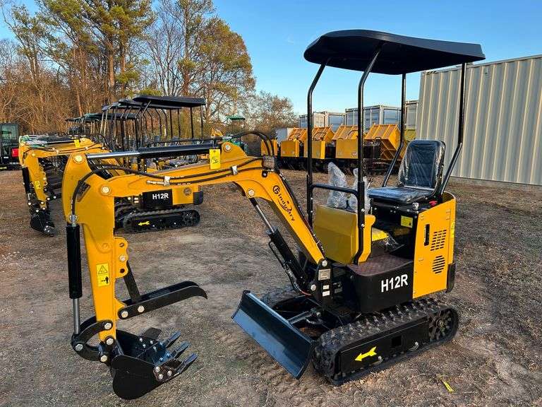 2025 CFG Industrial Unused H12R Mini Excavator image