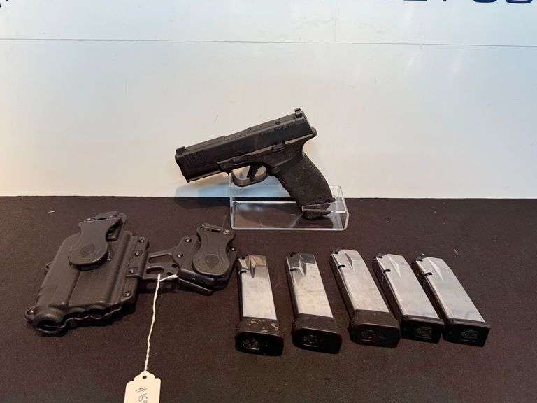 Springfield Armory Hellcat Pro 9x19 Pistol with (5) Additional Magazines and Alien Gear Holster with Sidecar Mag Carrier image