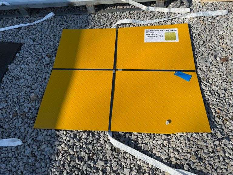 Yellow Steel Diamond Plate, 3ft x 4 ft x 4mm Thick - 20 Pieces image