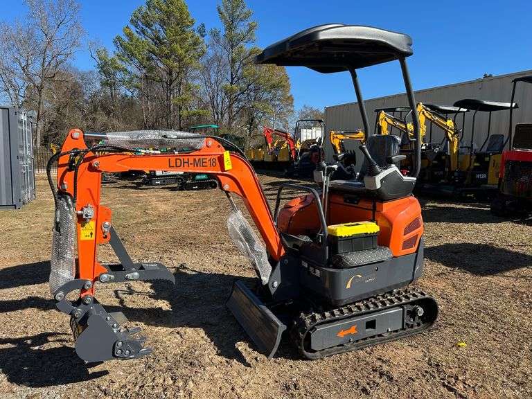 2025 Landhero Unused LDH-ME18 Mini Excavator image