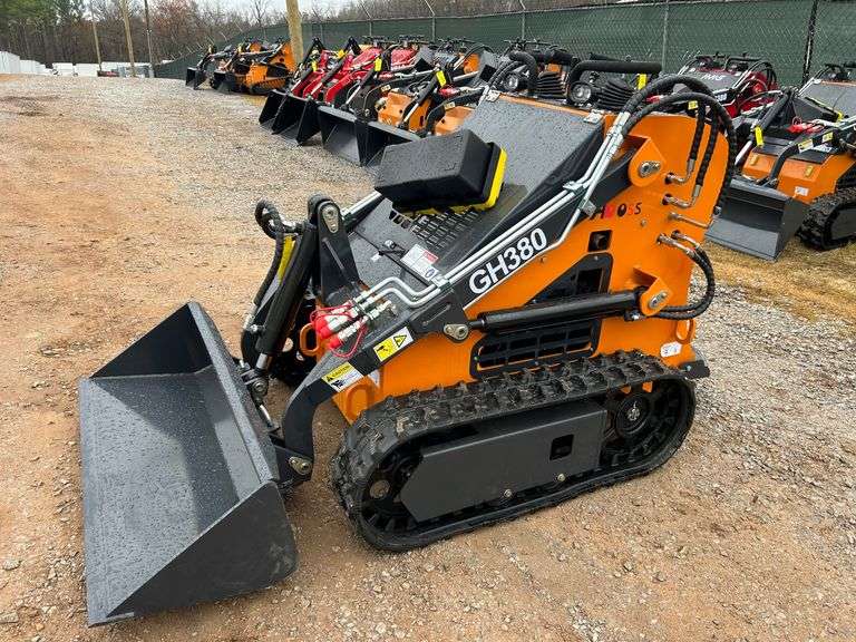 2025 ABOSS Unused GH380 Mini-Track Loader image
