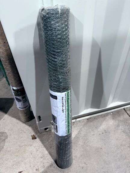 Rust Resistant Galvanized Steel Wire Mesh, 3.3ft H x 82ft L image