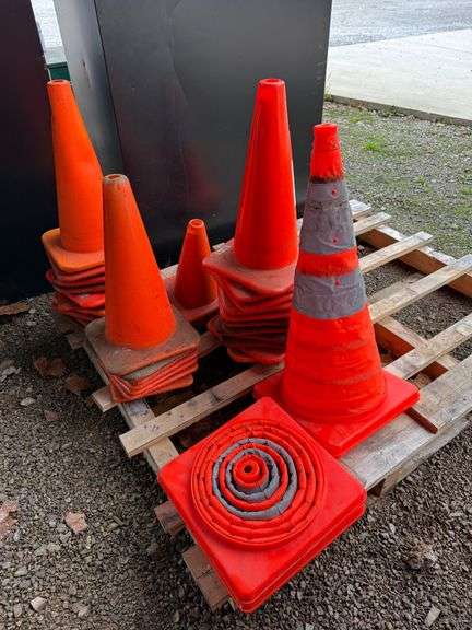 Lot - Safety Cones image