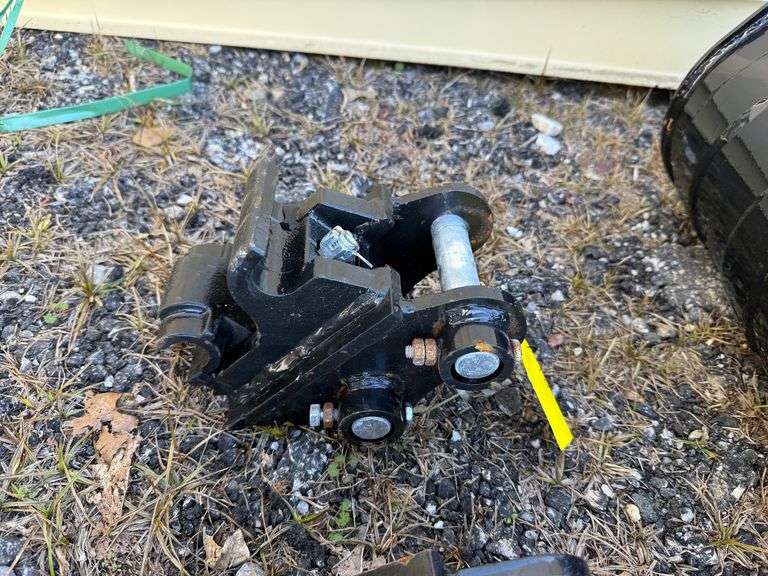 2025 Youert Unused Mini-Excavator Quick Attach image