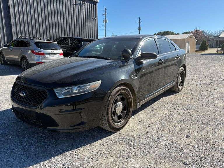2017 Ford Taurus image