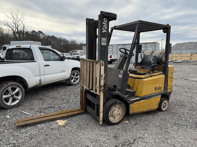 Yale Propane Forklift image