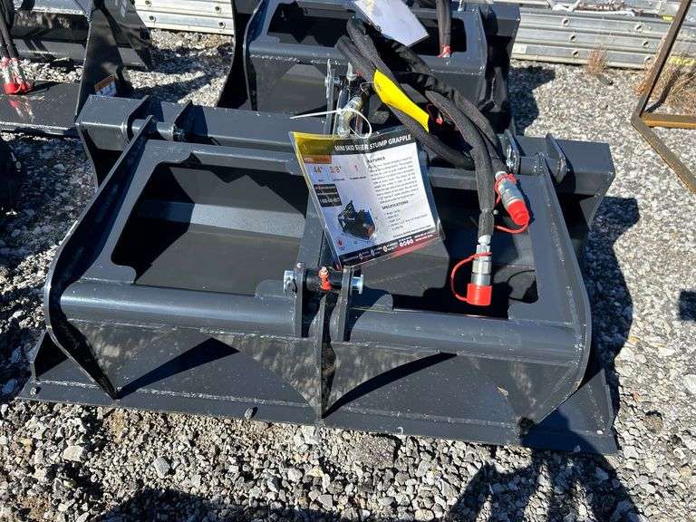 2025 Wolverine Unused MSG-11-44W Mini Skid Steer Stump Grapple image
