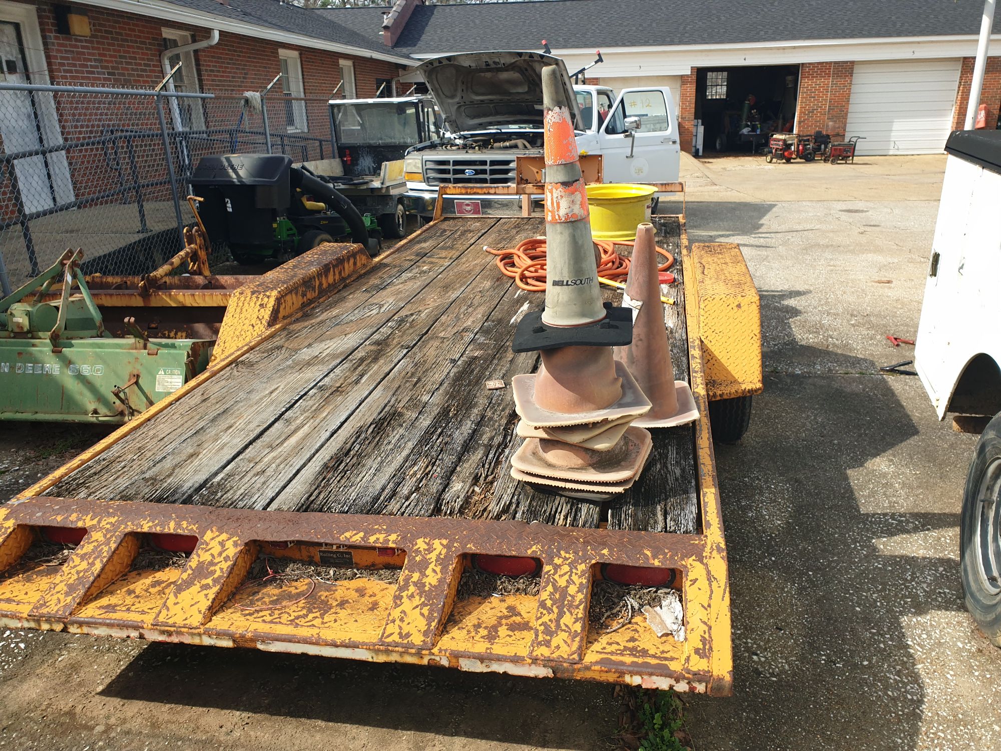 Lot image 2