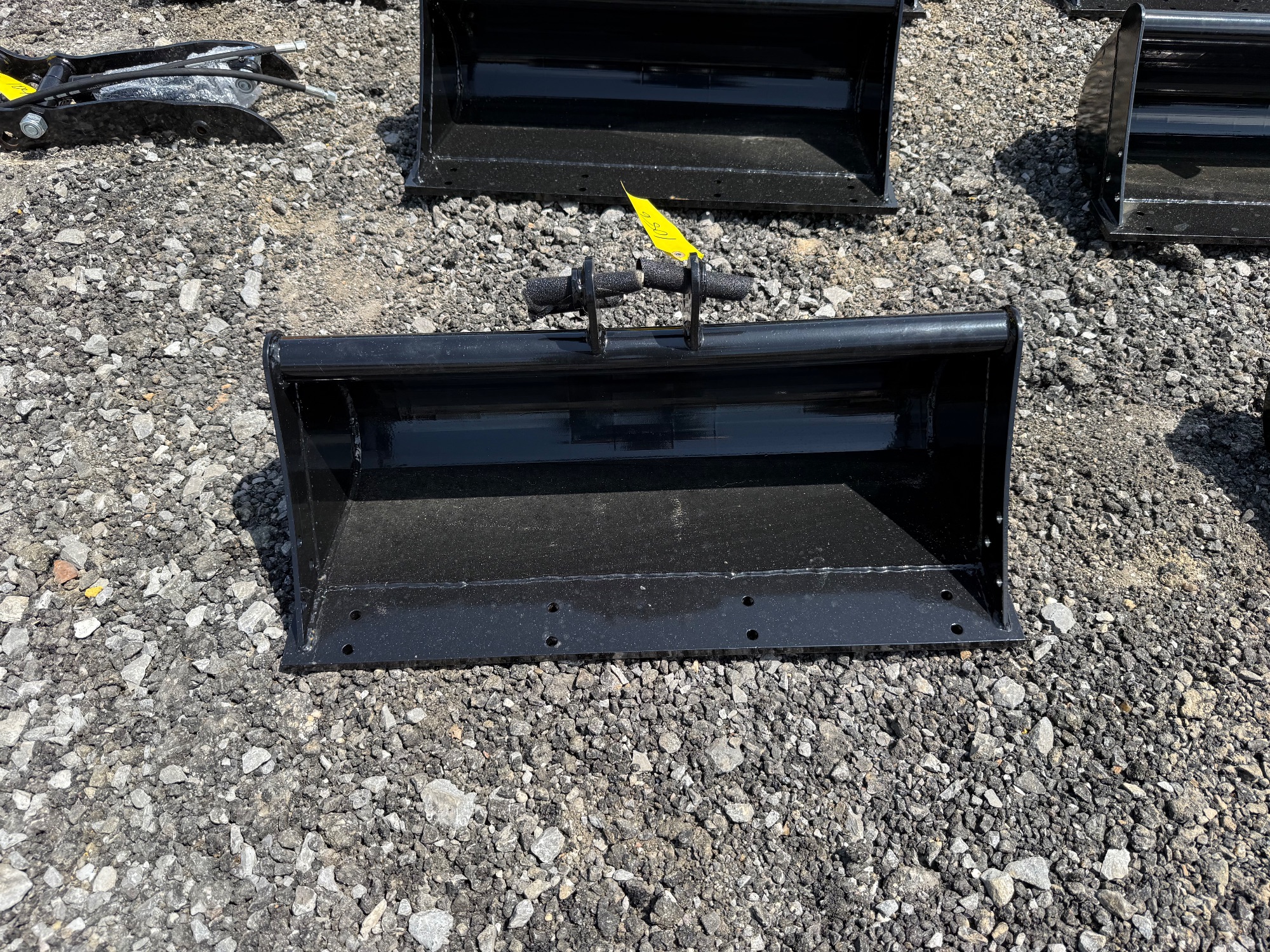 Lot image 1
