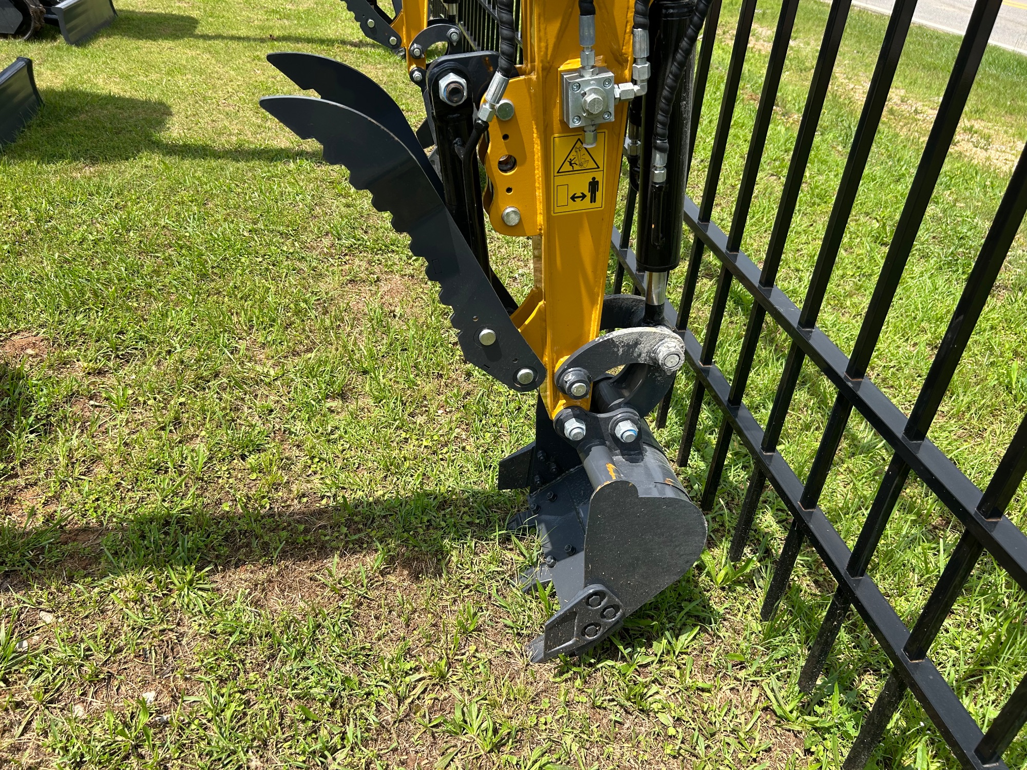 Lot image 13