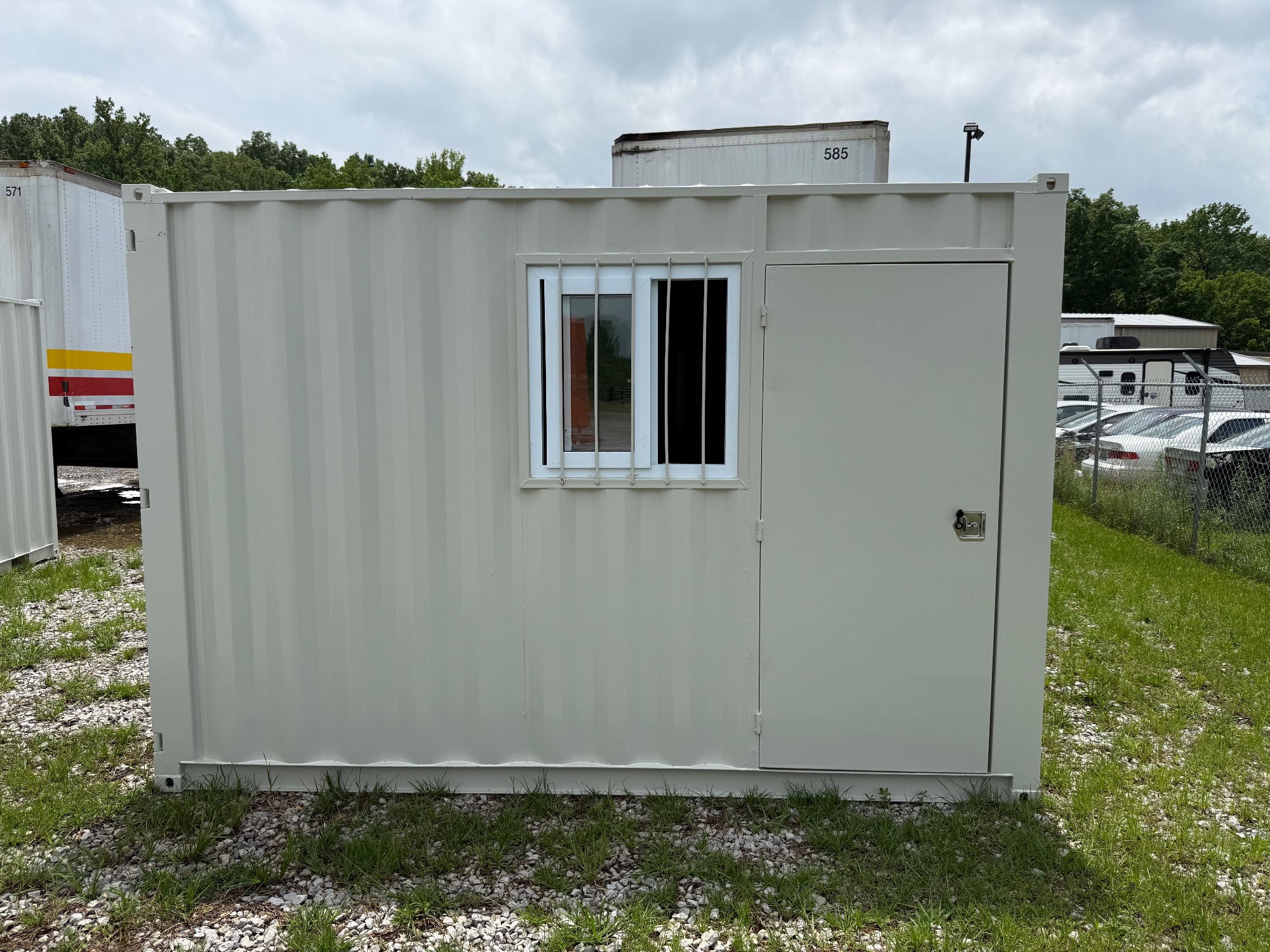 Lot image 10