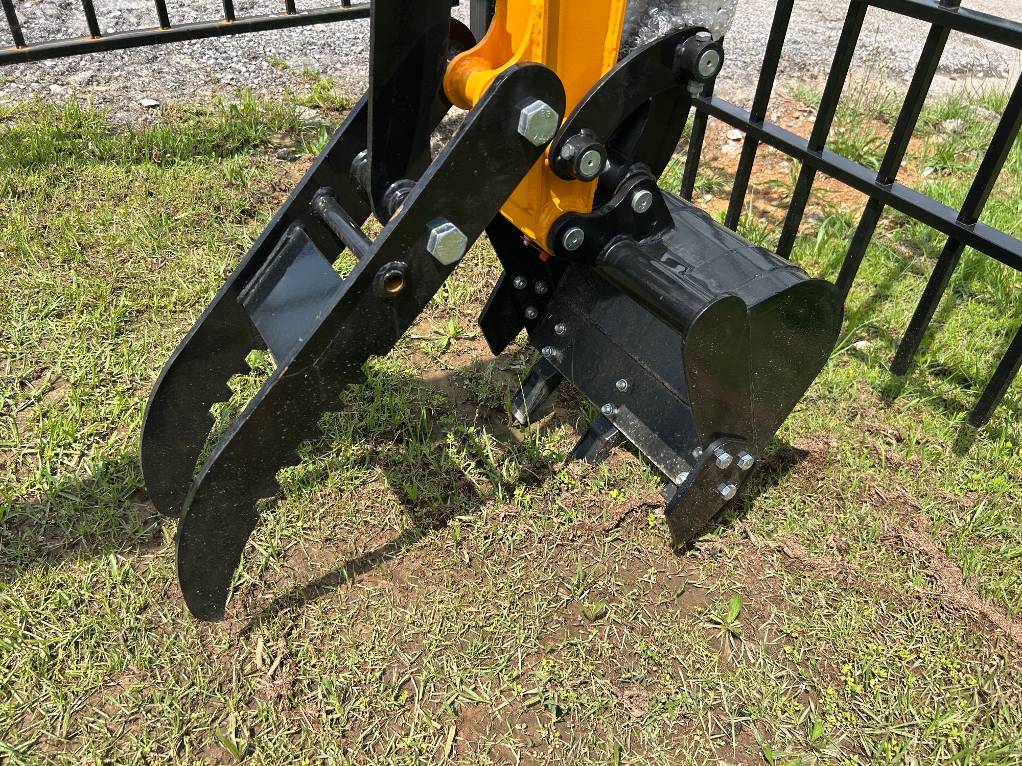 Lot image 13