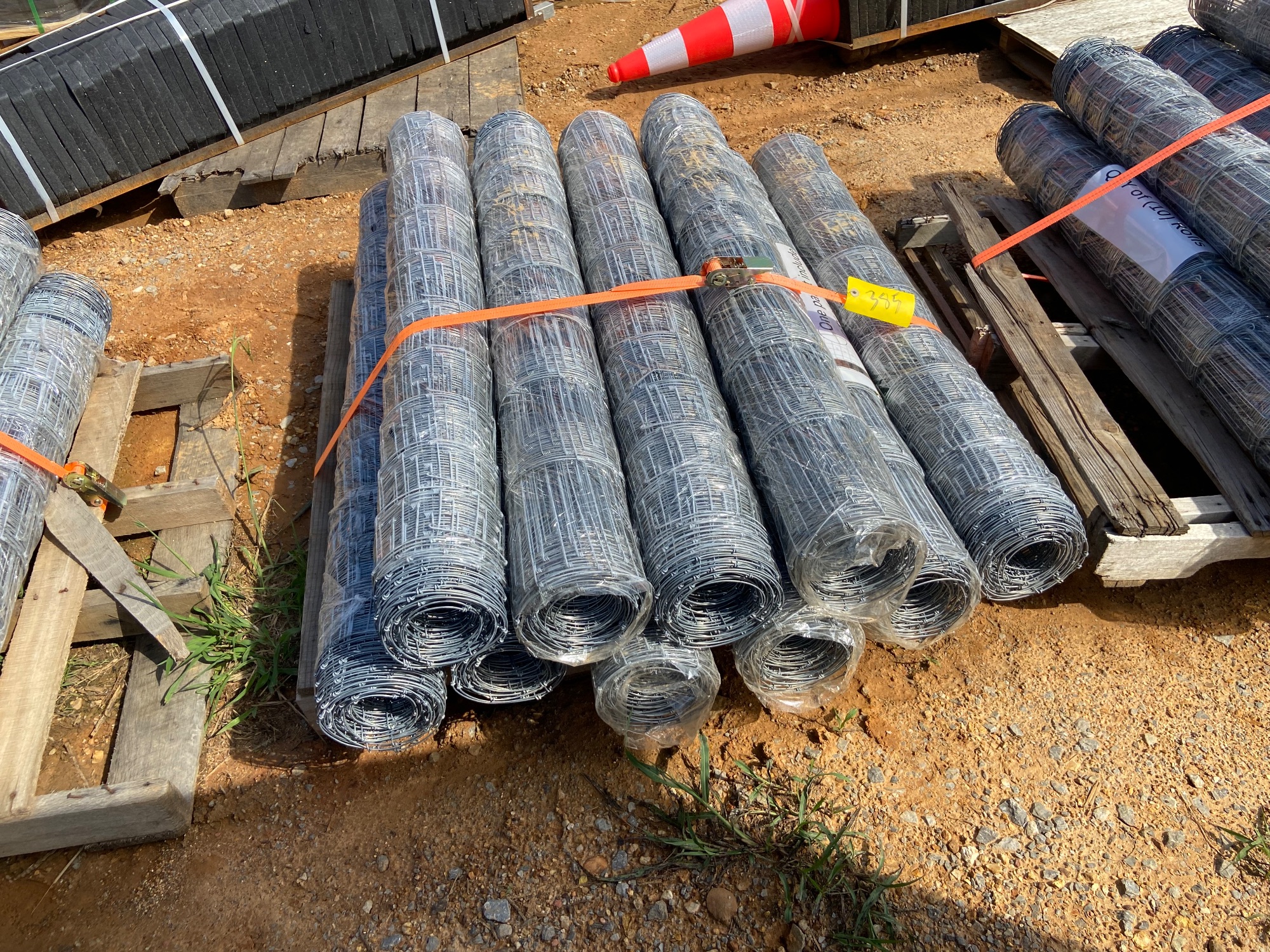 Lot image 3
