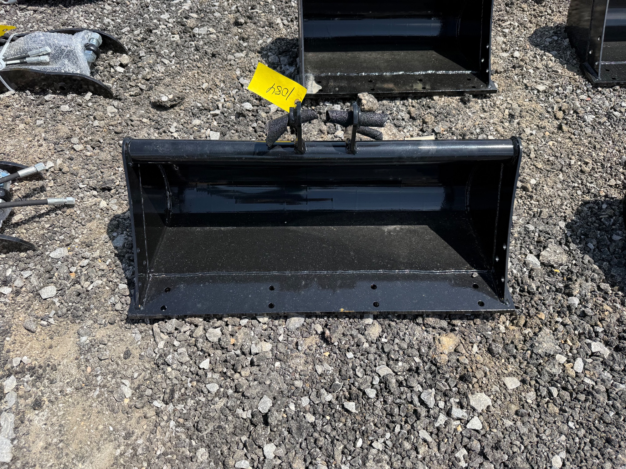 Lot image 1