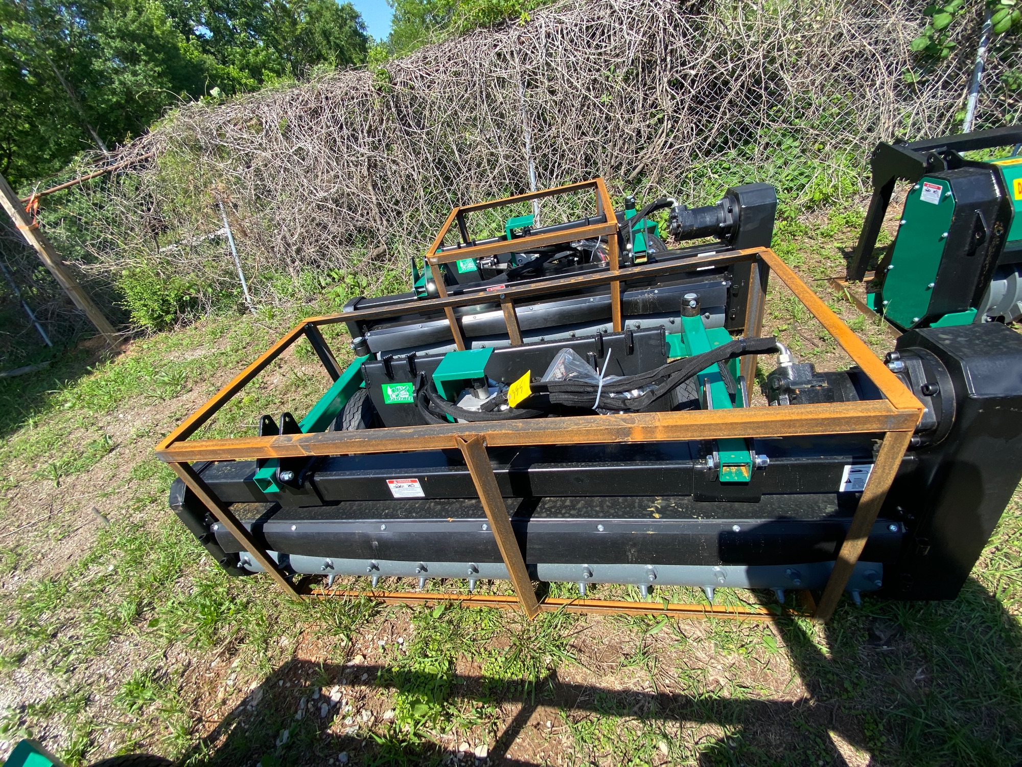 Lot image 1