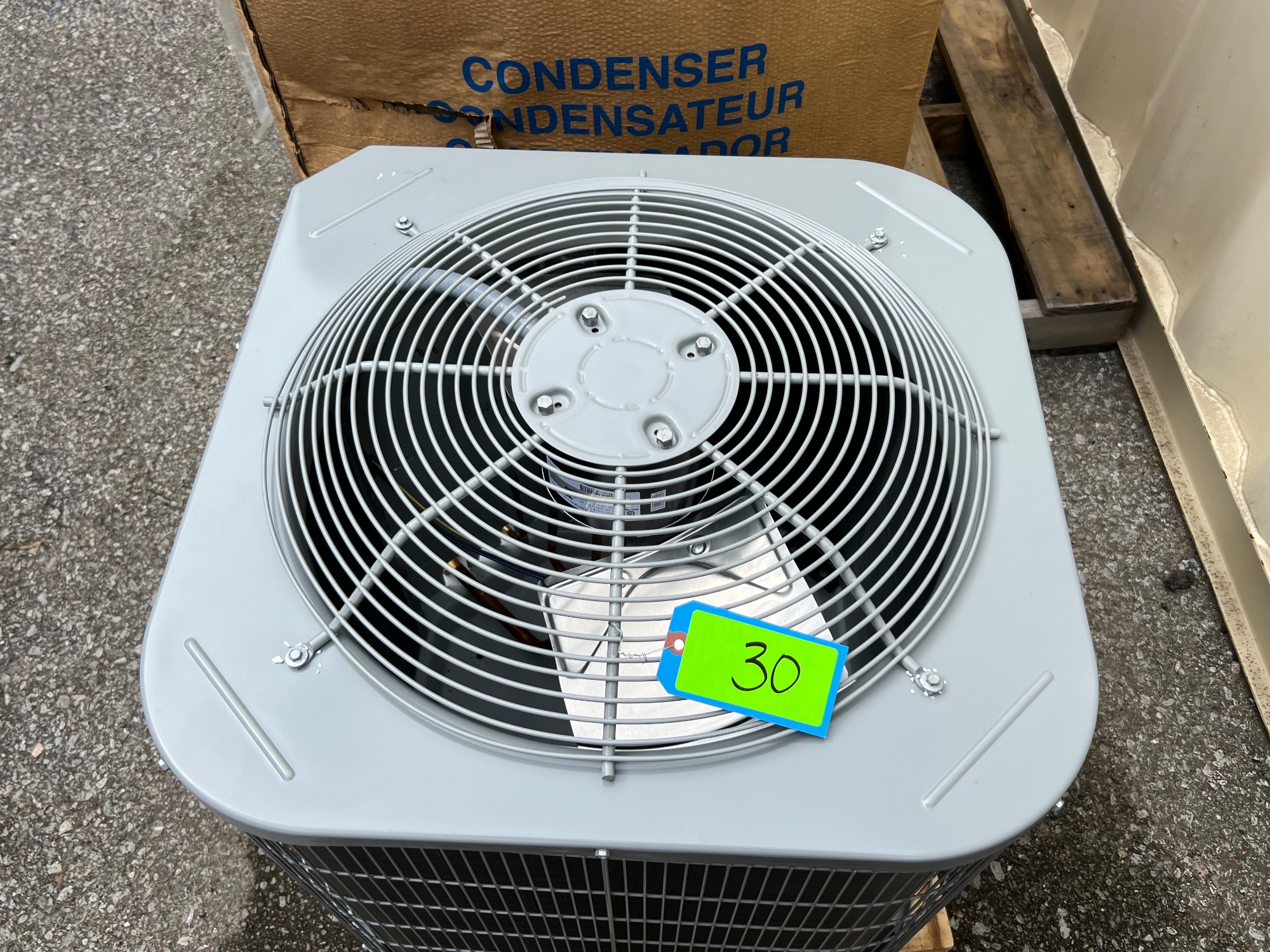 Lot image 10