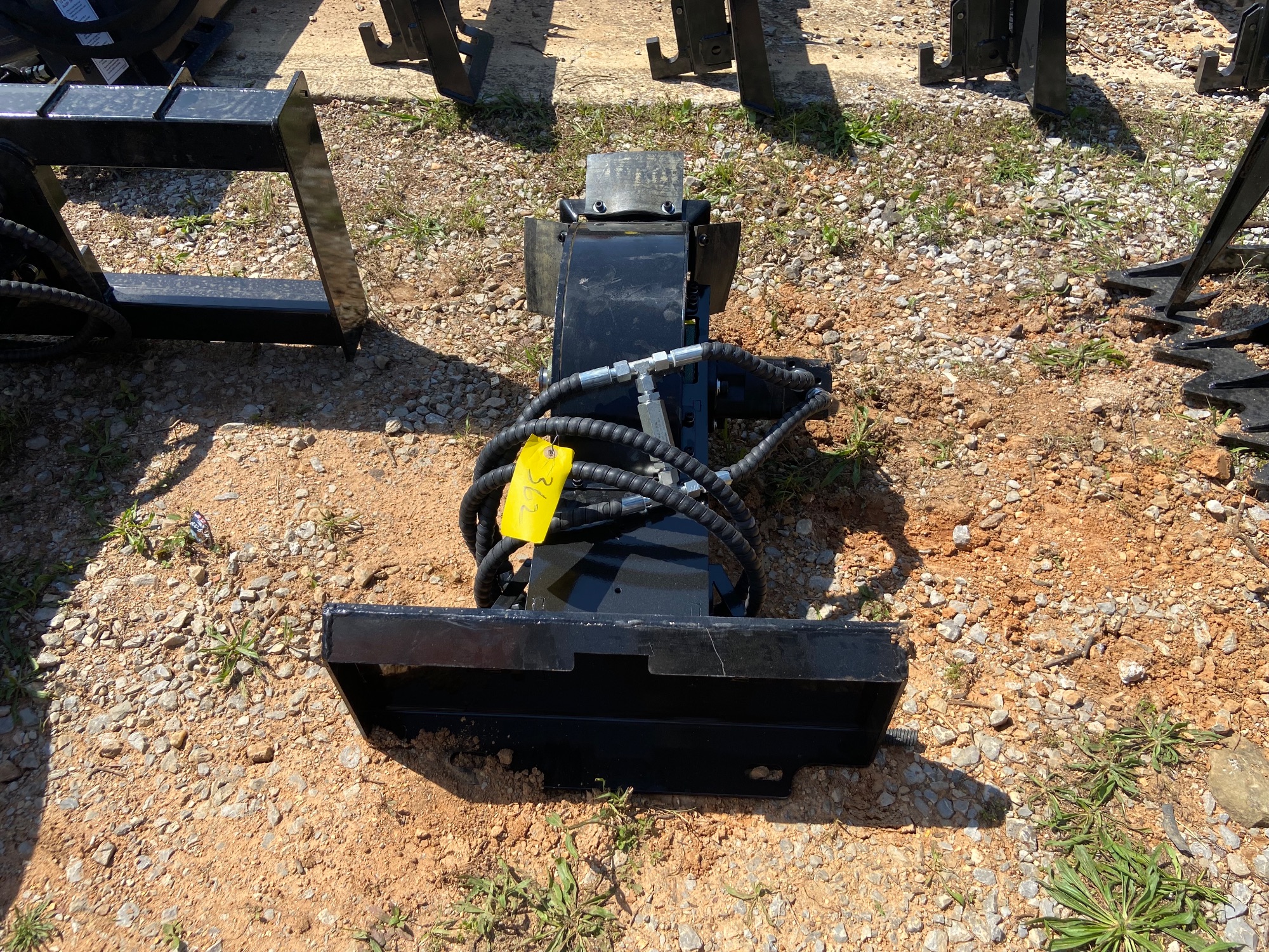 Lot image 2