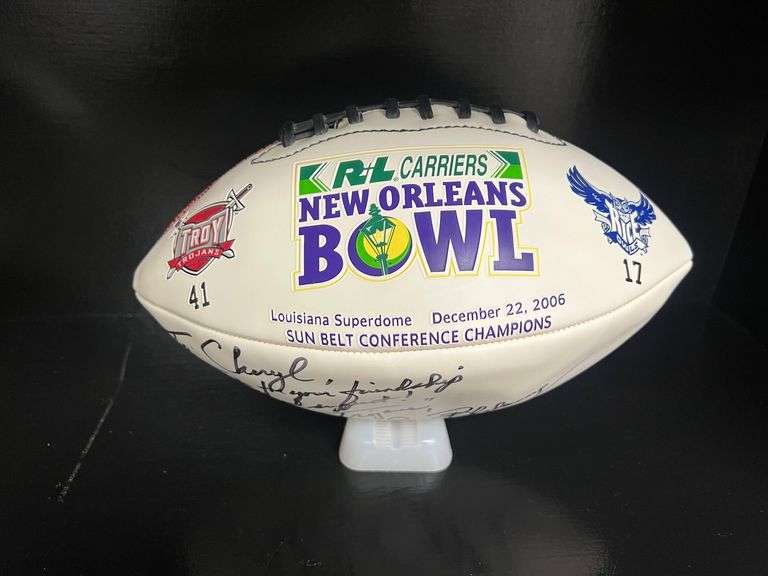 2006 New Orleans Bowl Autographed Football image