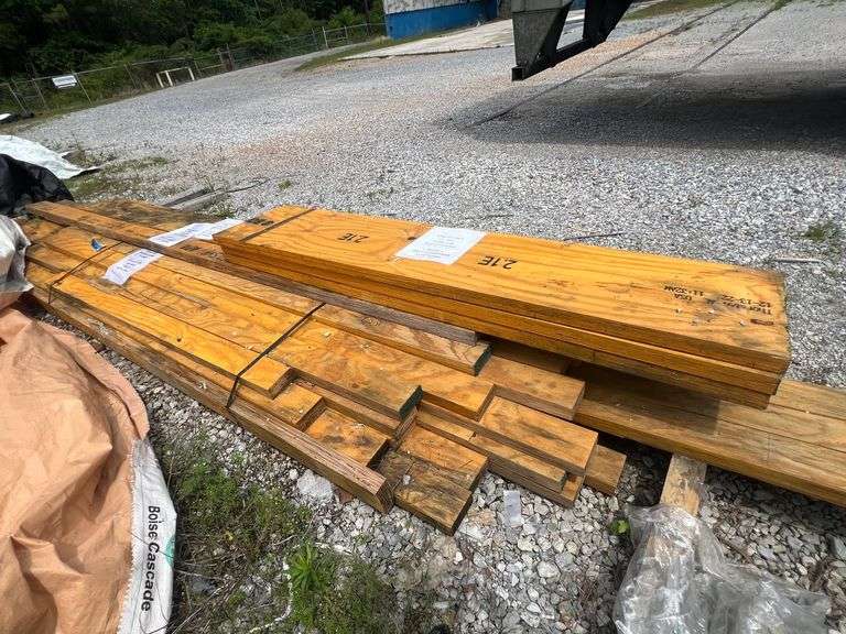 Lot - Assorted LVL Untreated Lumber image