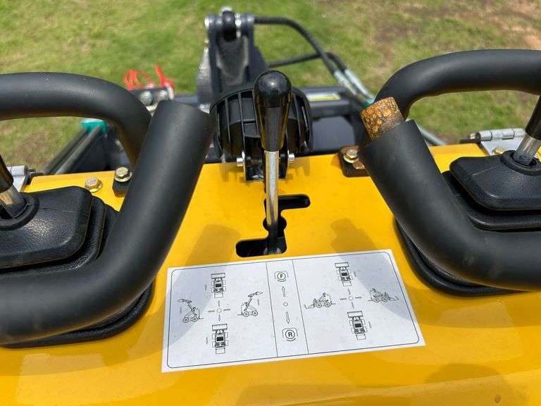 2025 Landhero Unused LDH-T460-CEM Mini-Track Loader