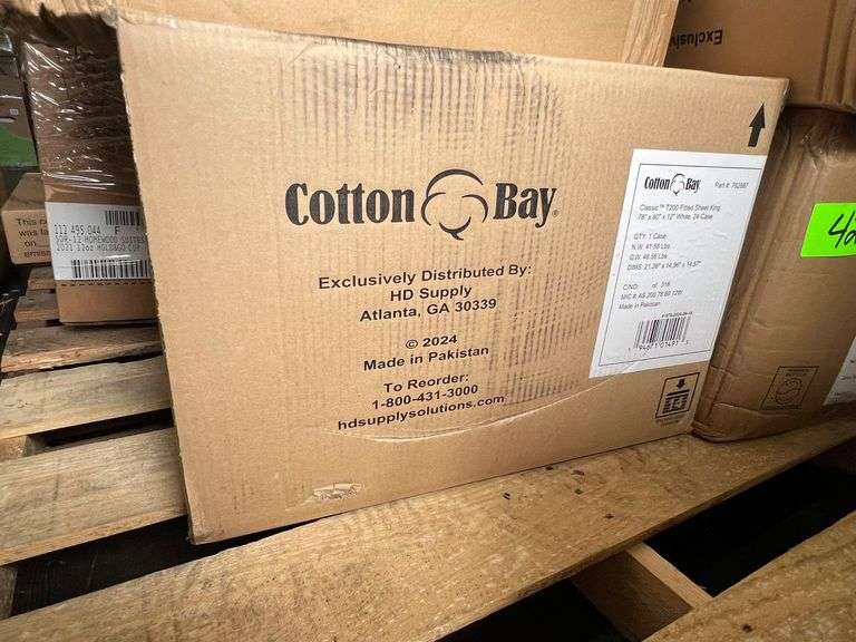 Lot - Cotton Bay Classic T200 Fitted King Sheets image