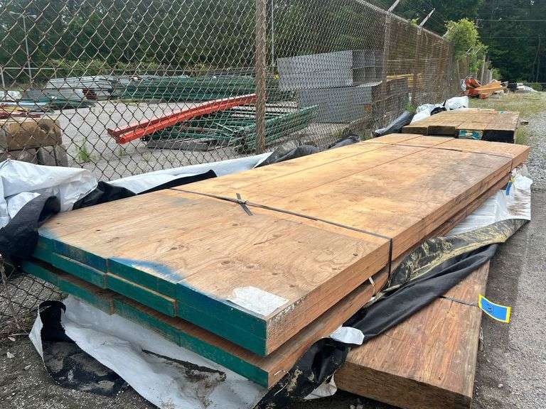 Lot - (12) LVL Untreated Lumber - 1-3/4" x 12" x 12' image
