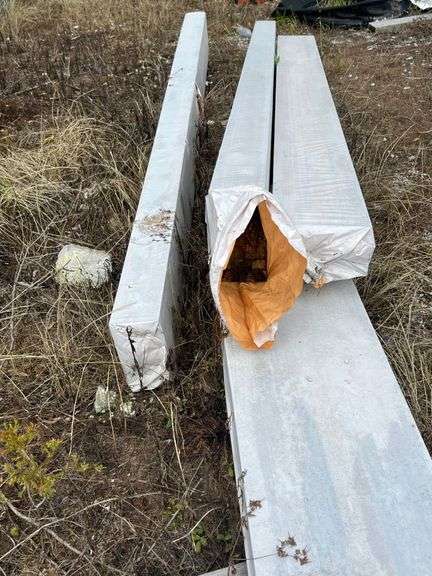 Lot - Assorted Untreated Lumber image