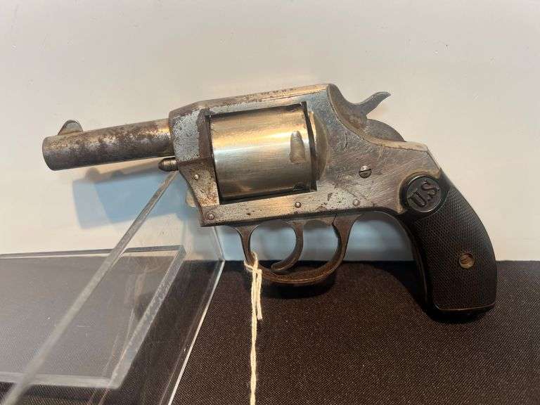 US Revolver Co 38 SPL Revolver image