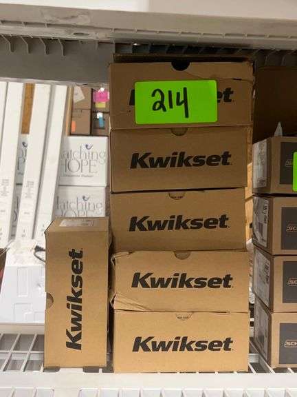 Lot -  Kwikset Door Hardware image