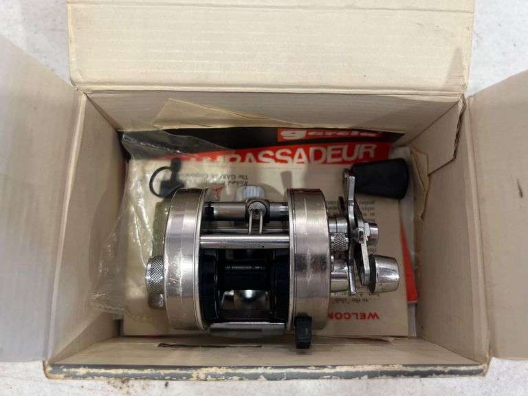 Ambassadeur 1500C Baitcasting Reel image