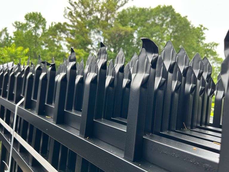 2025 KJ Unused K0608-22 Heavy Duty Powder Coated Steel Site Fence