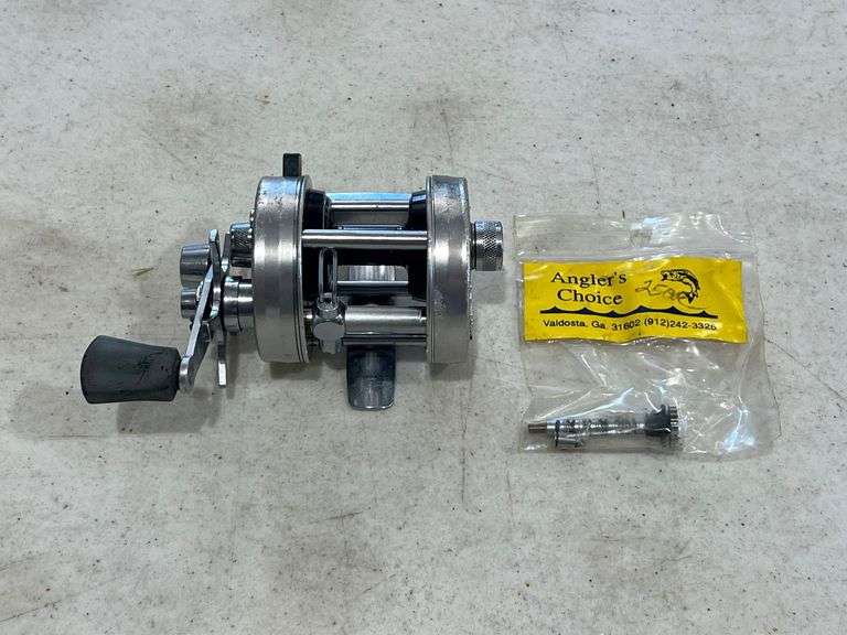 Ambassadeur 2500C Baitcasting Reel image