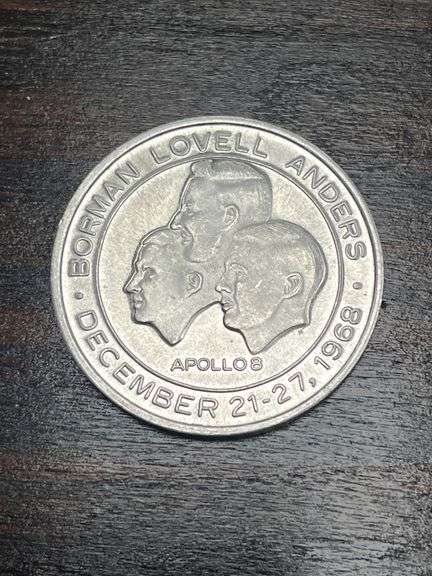 Official NASA Apollo 8 Astronaut Medallion image